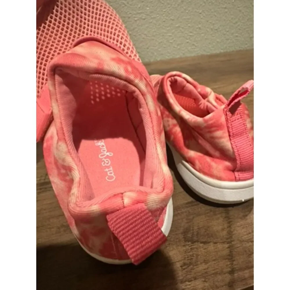 Cat & Jacket Pink Swimmer Shoes Size 10
